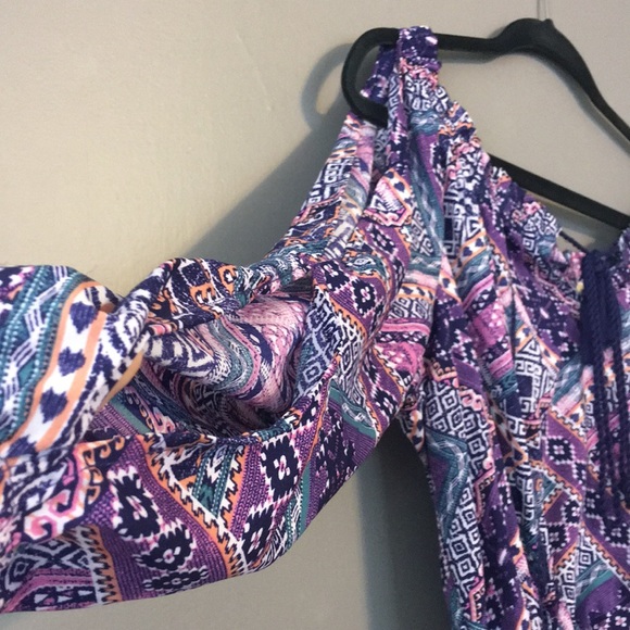 Crop Top - Picture 2 of 3